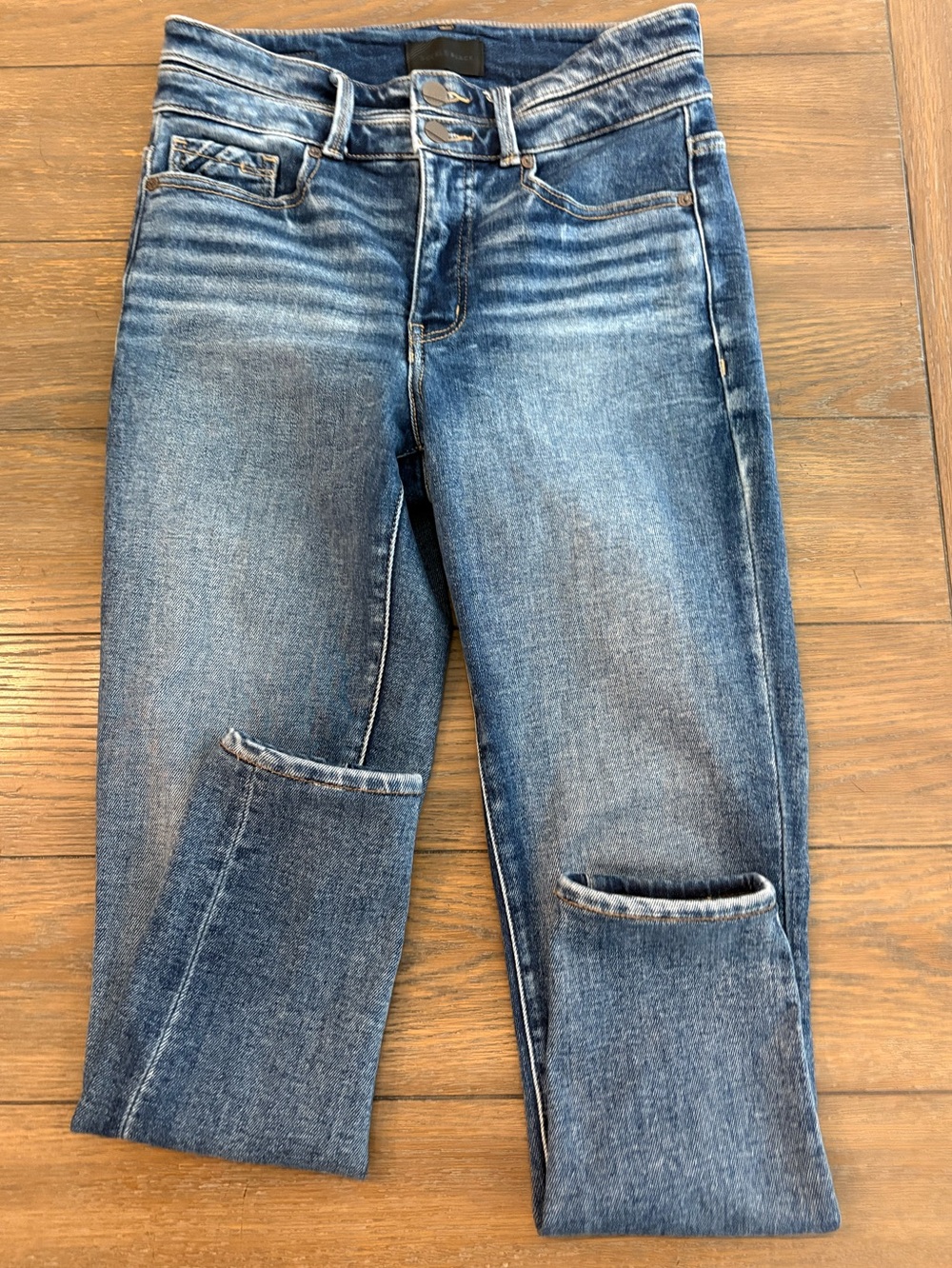 Buckle Black Women's Skinny Jeans in Dark Blue Denim Size 26x27 - Picture 2 of 5